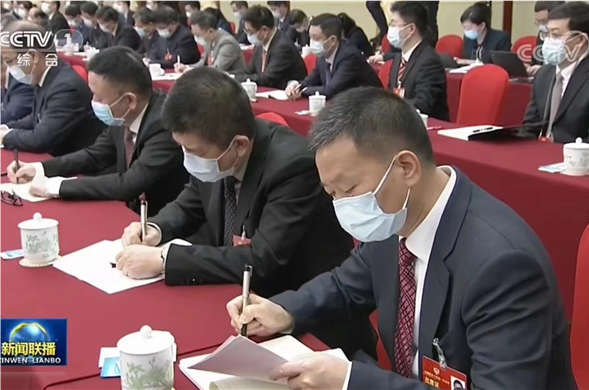 成都日报｜全国政协委员费功全：肩负社会责任 促进共同富裕